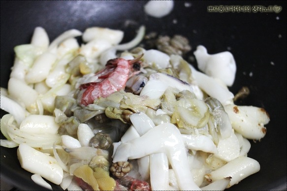 [해물쌈장떡볶이] 순하고 고소한 맛의 해물쌈장떡볶이 만들기