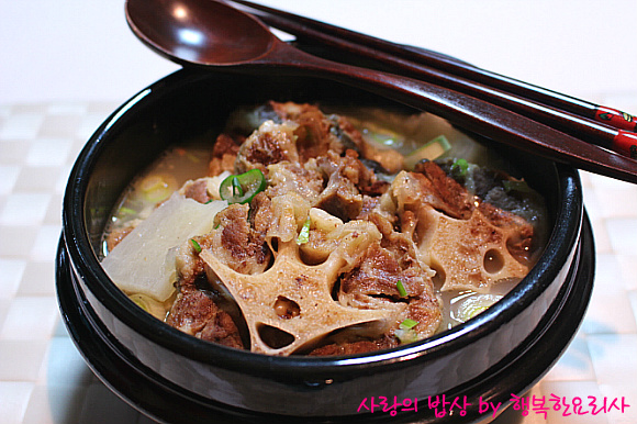 엄마곰탕 이미지