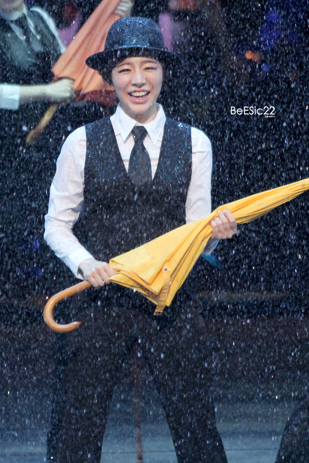 [OTHER][29-04-2014]Sunny sẽ tham gia vở nhạc kịch "SINGIN' IN THE RAIN" - Page 2 2406315053A591B51A9929