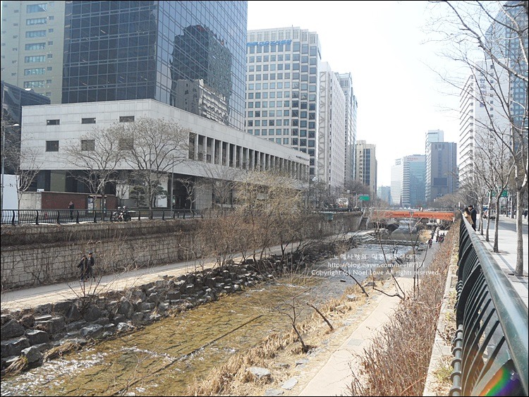 종로 호스텔 하루 깔끔하당