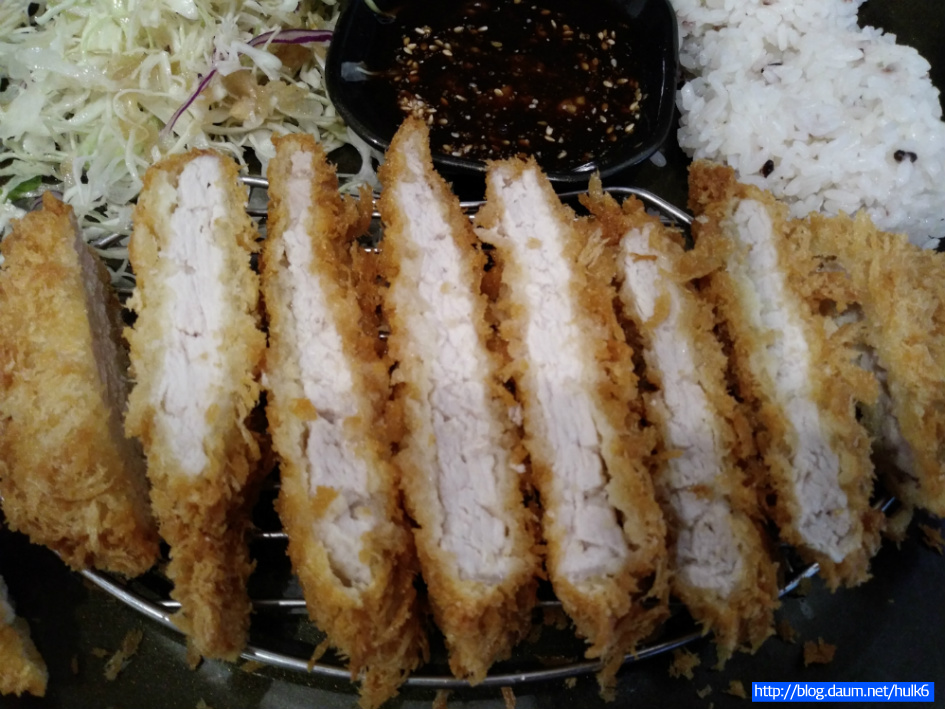 오이시-일본식 돈카츠《서울특별시 동작구 노량진1동》