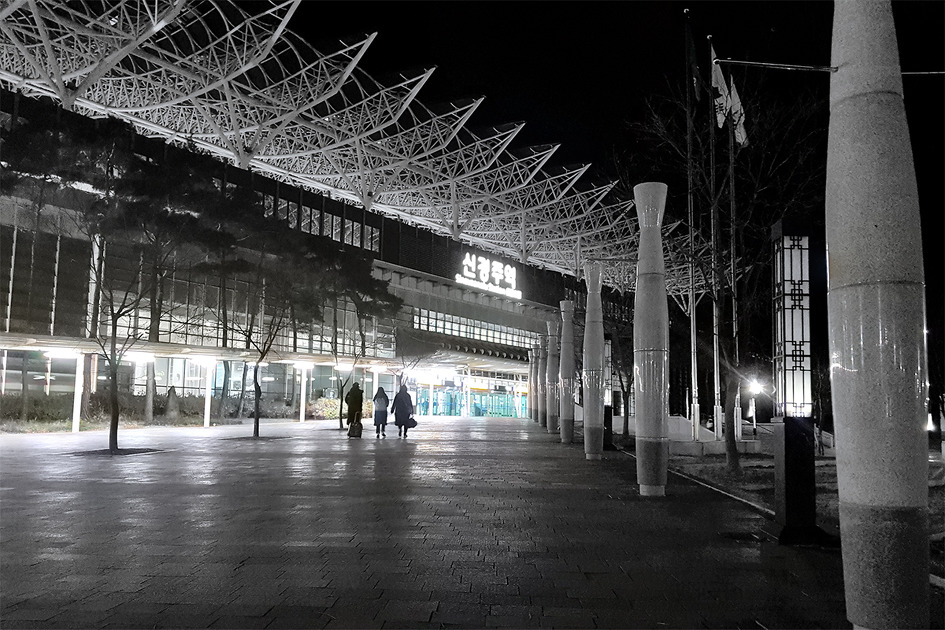 [휴대폰 흑백 사진] 폰카로도 멋진 작품을 만들 수 있다 / 토함