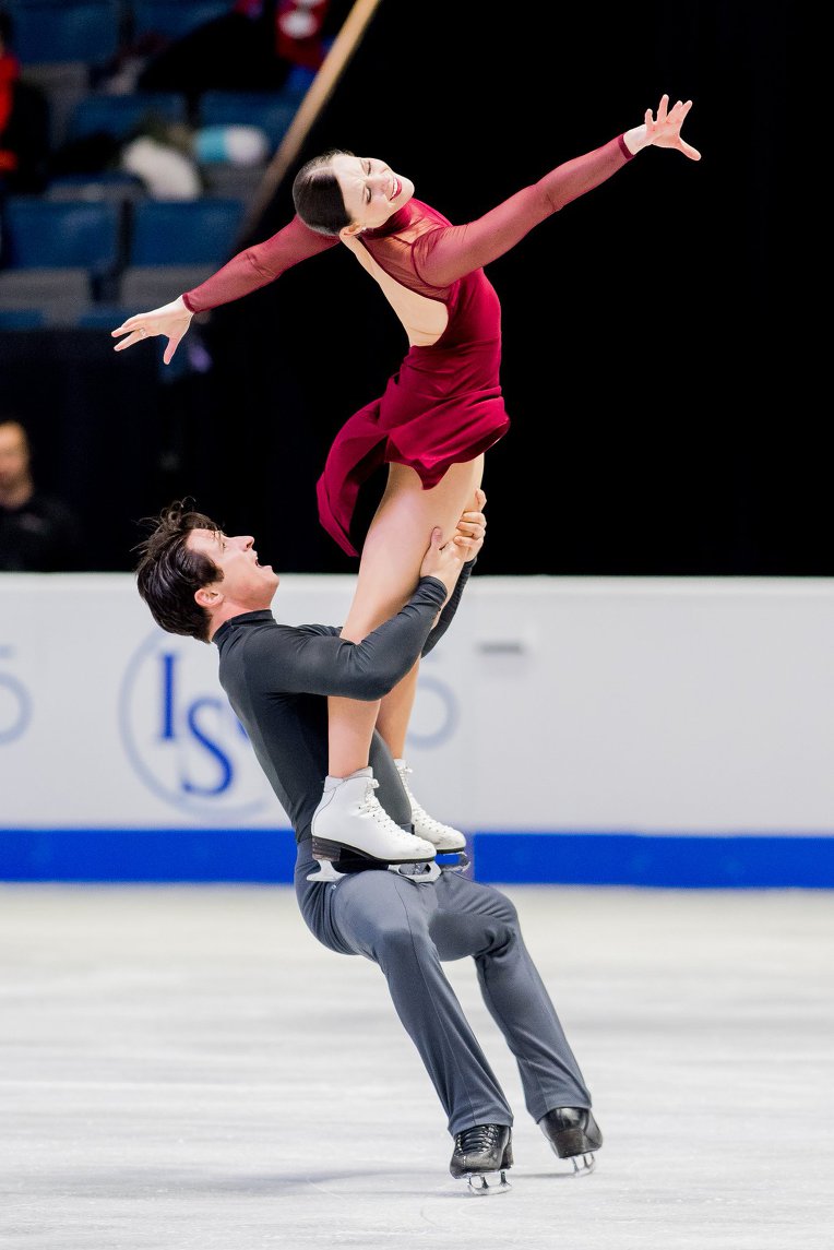 Тесса Виртью - Скотт Моир / Tessa VIRTUE - Scott MOIR CAN - Страница 23 99F69F3359F590971DB3CF